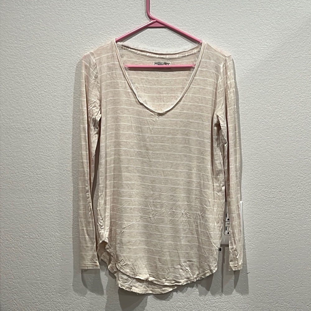 Abercrombie and fitch small, shirt